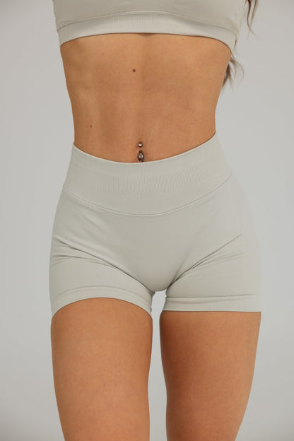 Essence Sculpt Shorts Light Gray