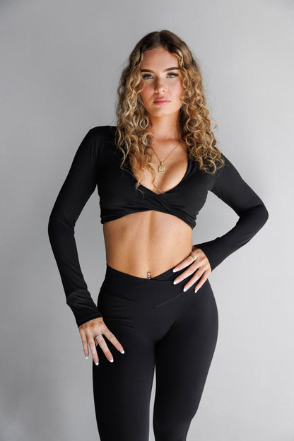 Ignite Long Sleeve Crop Black