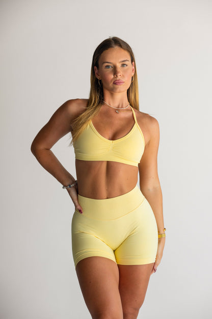 Essence Sculpt Shorts Butter